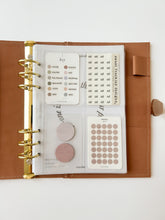 Load image into Gallery viewer, A5 | Clear Card Holder Dashboard | 4 Pockets
